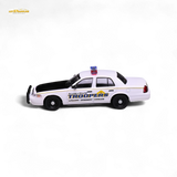 596 Ford Crown Victoria - AK 1:64