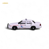 596 Ford Crown Victoria - LA 1:64
