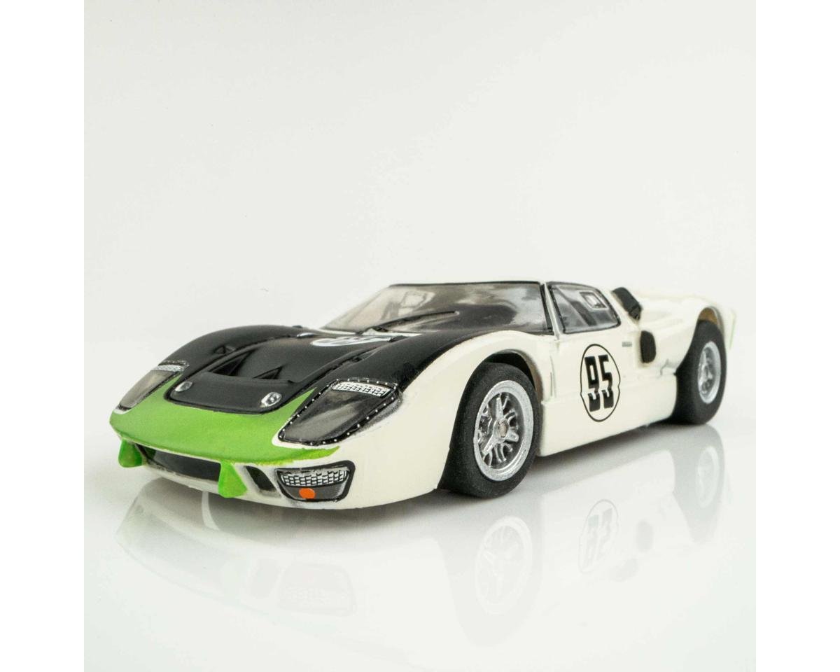 AFX AFX22056 Collector Series 1966 Ford GT40 Mark II Daytona #95 HO Slot Car