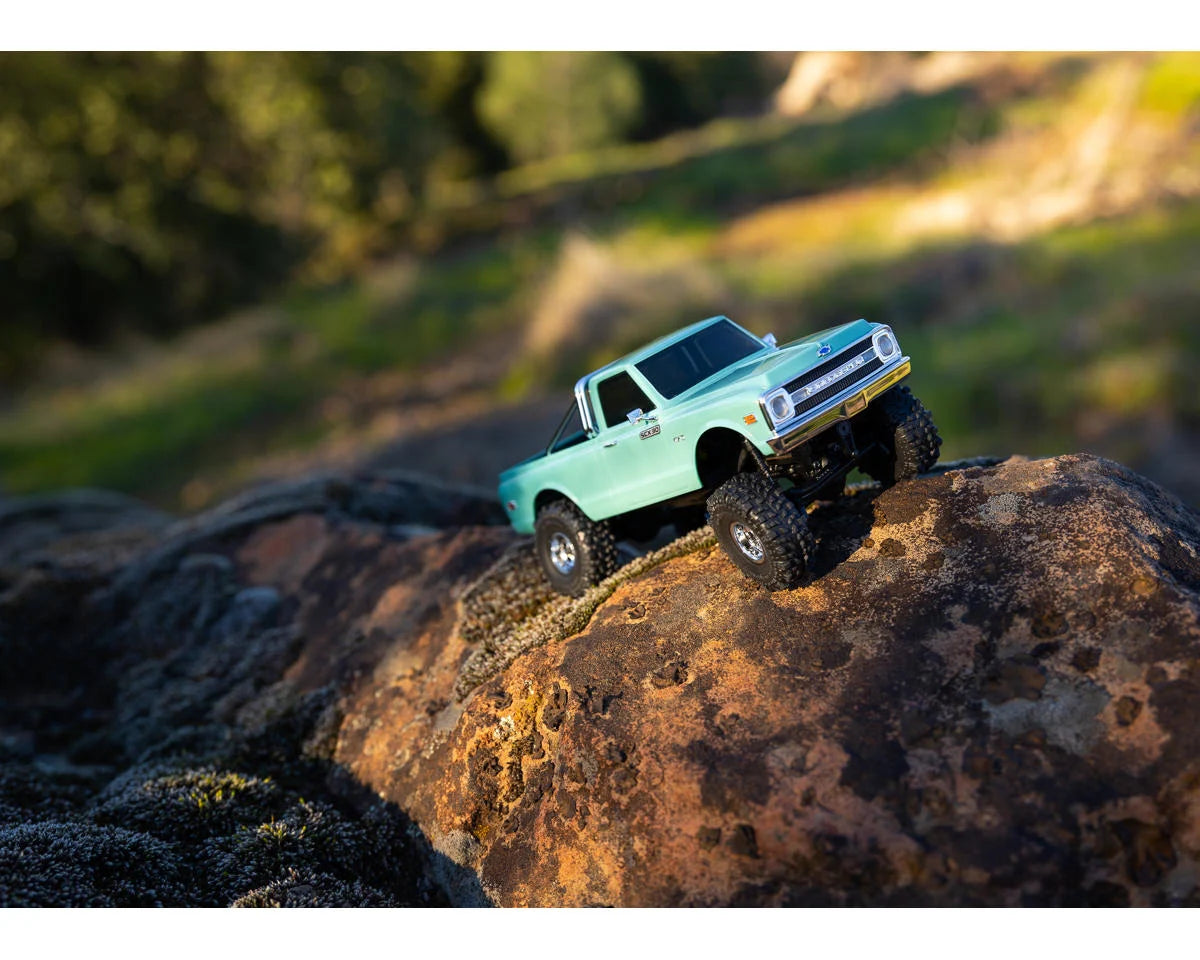 Axial AXI-2260T1 SCX30 Chevrolet K10 1/30 4WD RTR Scale Mini Crawler (Green) w/2.4GHz Radio, Battery & Charger