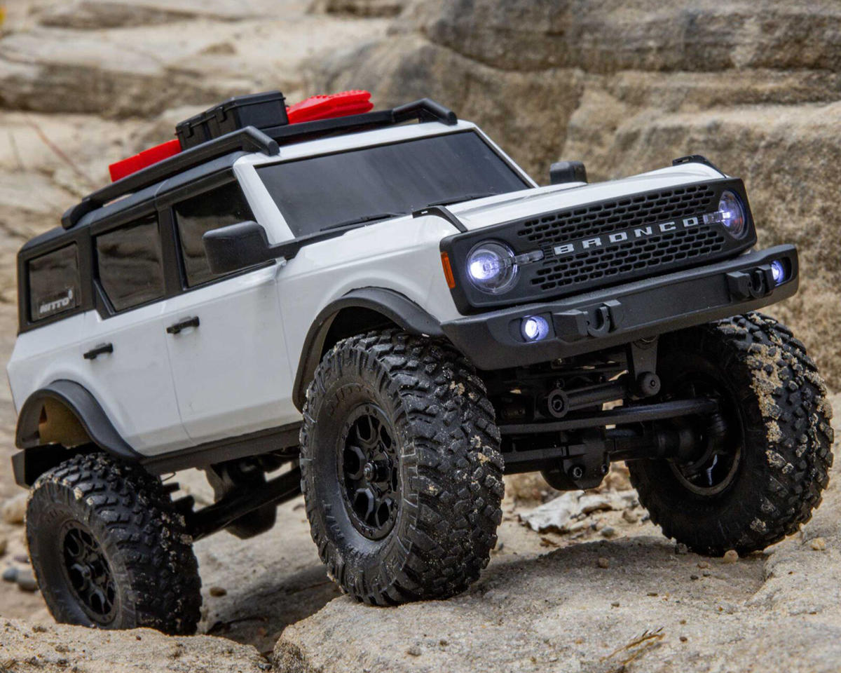 Axial AXI00006V2T4 SCX24 Ford Bronco Hard Body 1/24 4WD RTR Scale Mini Crawler (White) w/2.4GHz Radio, Battery & Charger