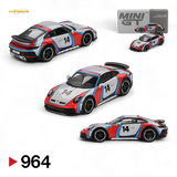 Mini-GT Porsche 911 Dakar Rally 1974 Ice Grey Metallic 1:64