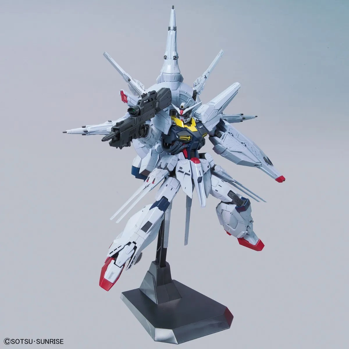 GUNDAM BAN2364990 MG 1/100 Providence Gundam