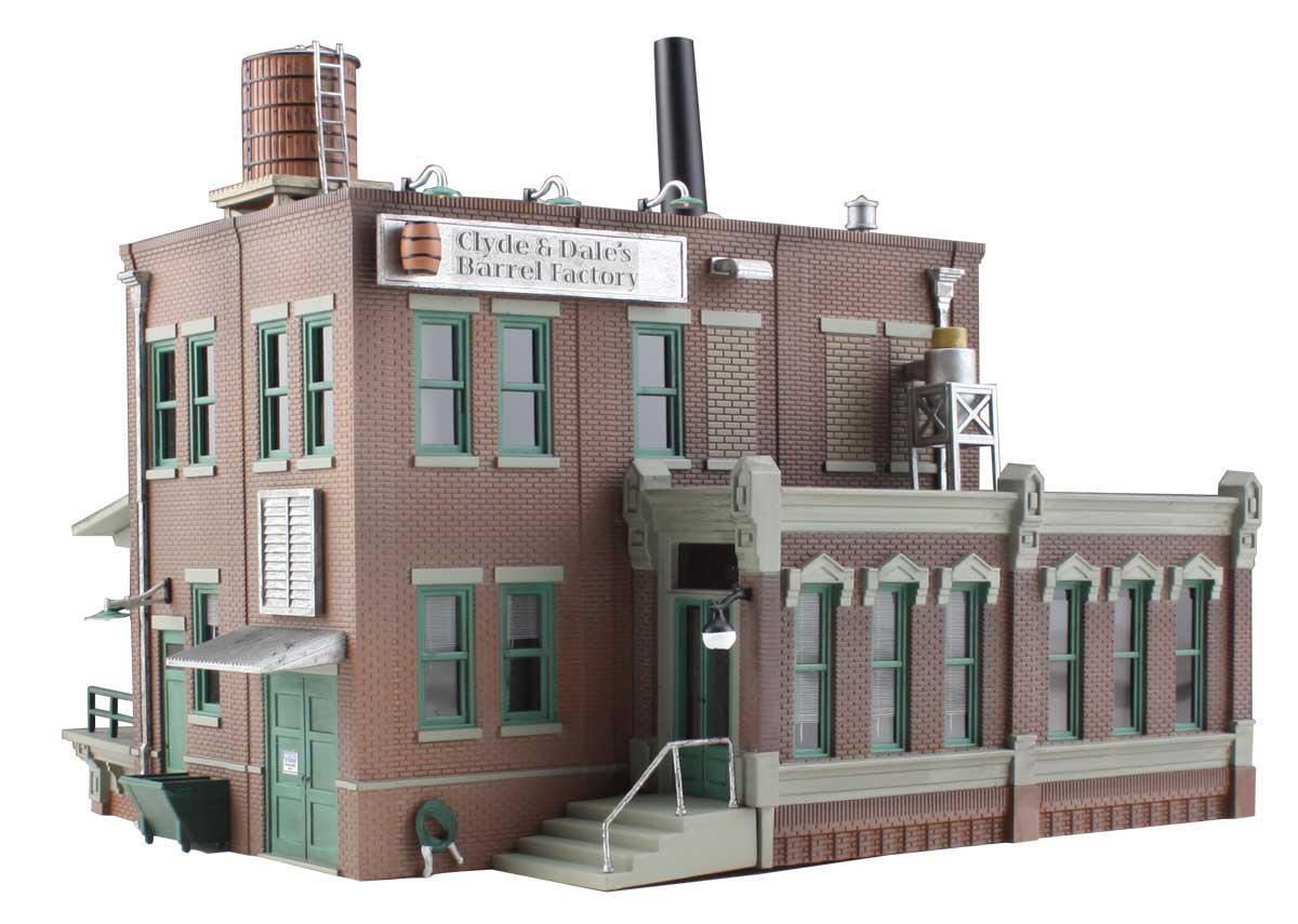 Woodland Scenics BR4924 N Clyde & Dale's Barrel Factory Structure  Built-&-Ready