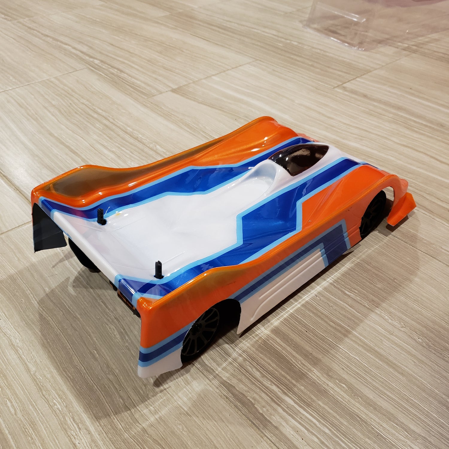 Delta Plastik 0414 LOLA ZYTEC CUPOLINO 1/10 SCALE 200MM RC CAR BODY