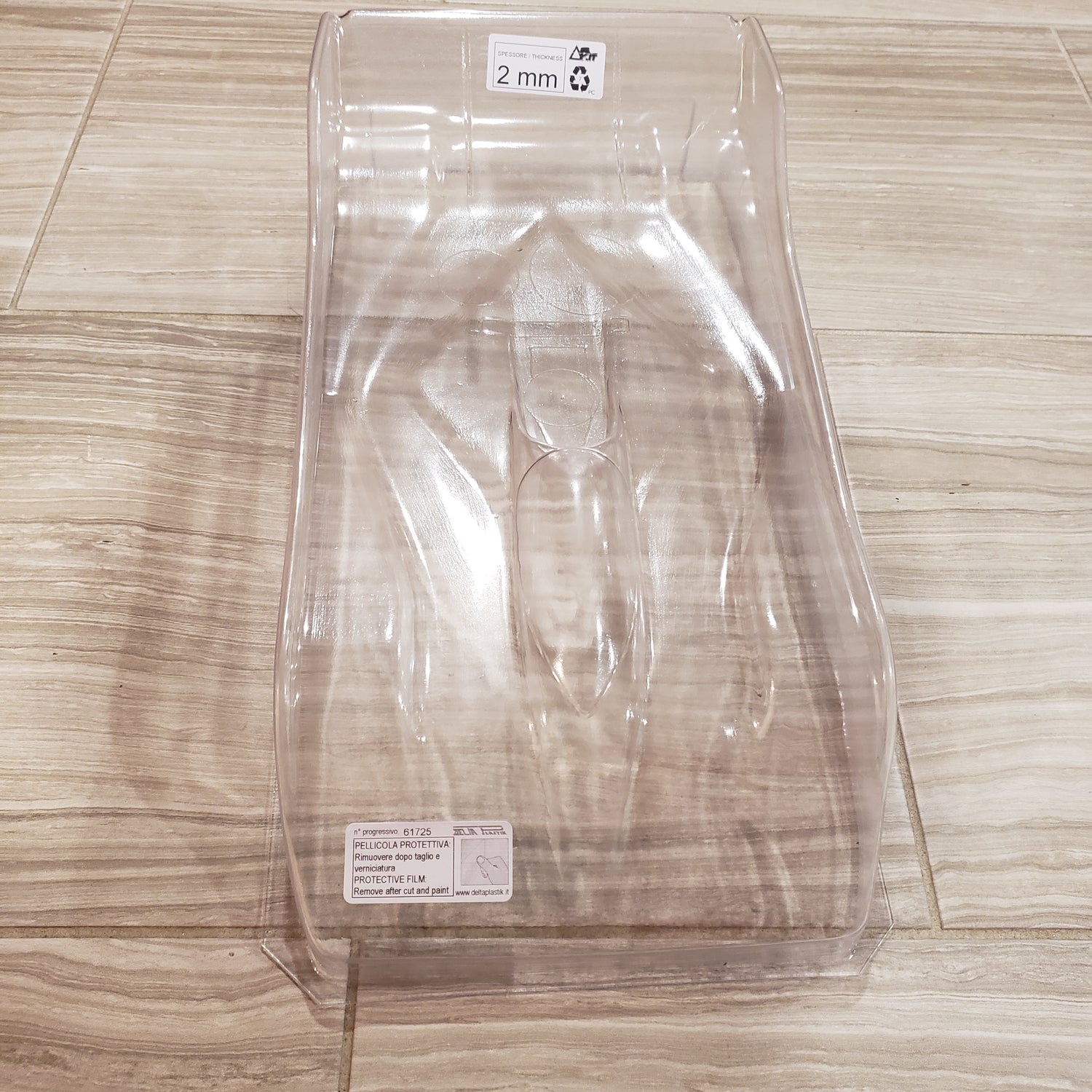 Delta Plastik 0414 LOLA ZYTEC CUPOLINO 1/10 SCALE 200MM RC CAR BODY