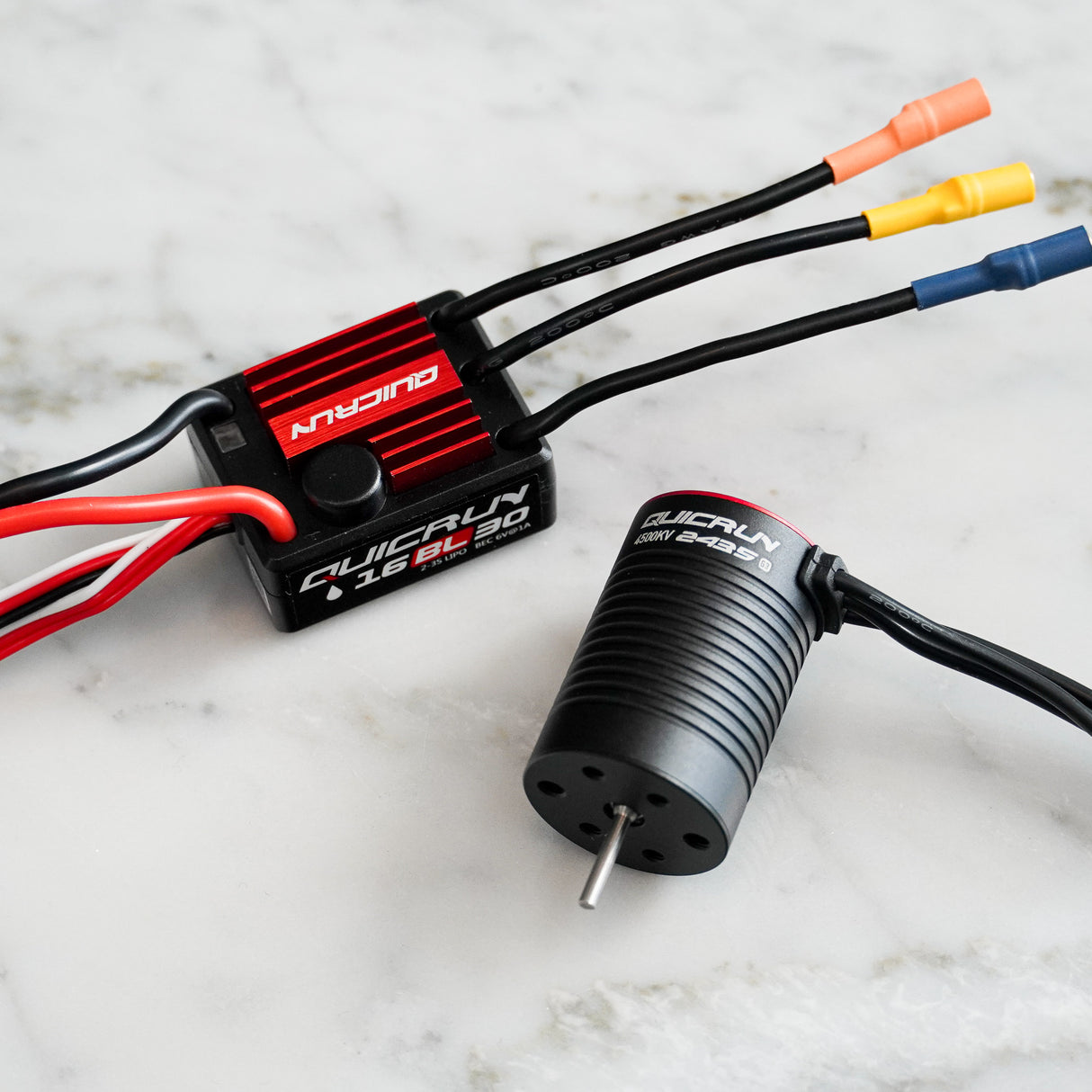 Hobbywing HWI38030001 Quicrun 16BL30 30A ESC & 2435SL 6500kV G3 Motor Combo