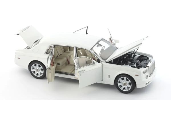 KYOSHO 08841EW2 ORIGINAL 1/18scale Rolls-Royse Phantom Extended (ENGLISH WHITE)