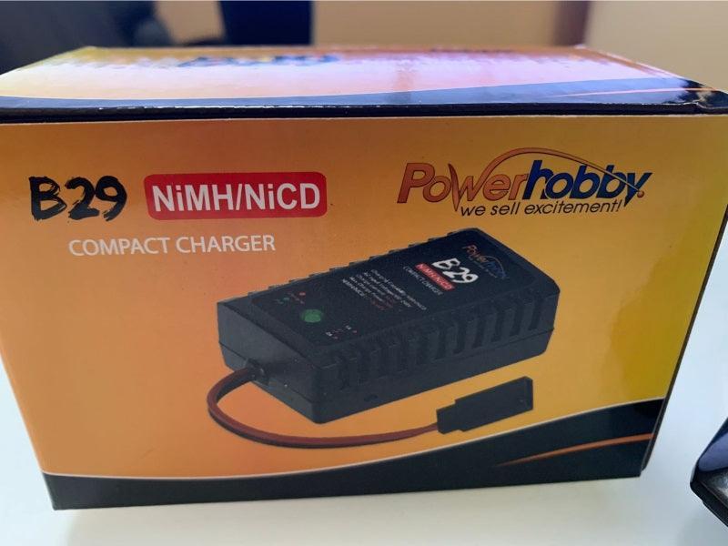 Powerhobby B29 Fast Peak NiMH NiCD AC Charger for 6V RX Flat / Hump Pack