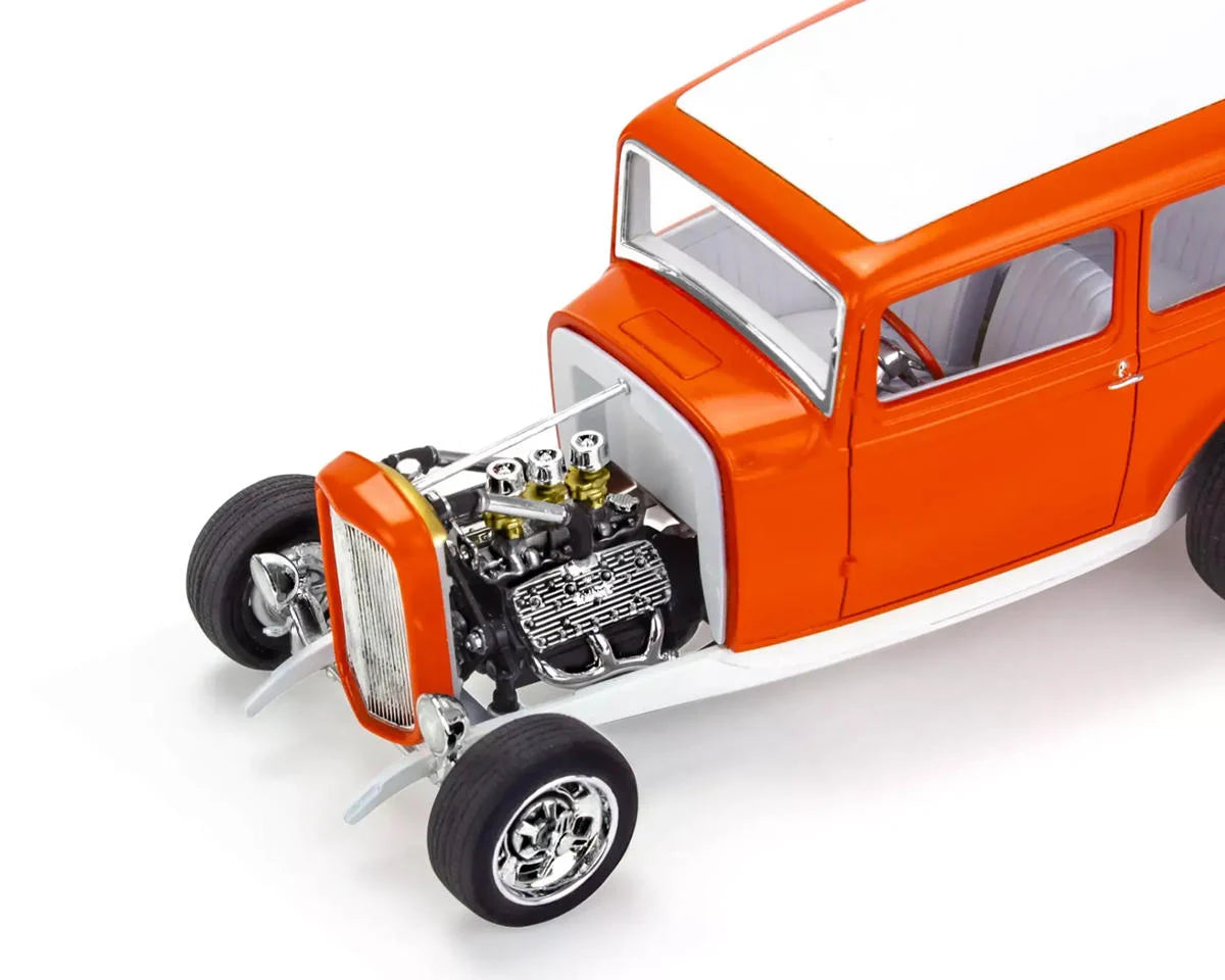 Revell RMX145539090 1/25 Scale 1932 Ford Tudor Sedan 2-in-1 Plastic Model Kit