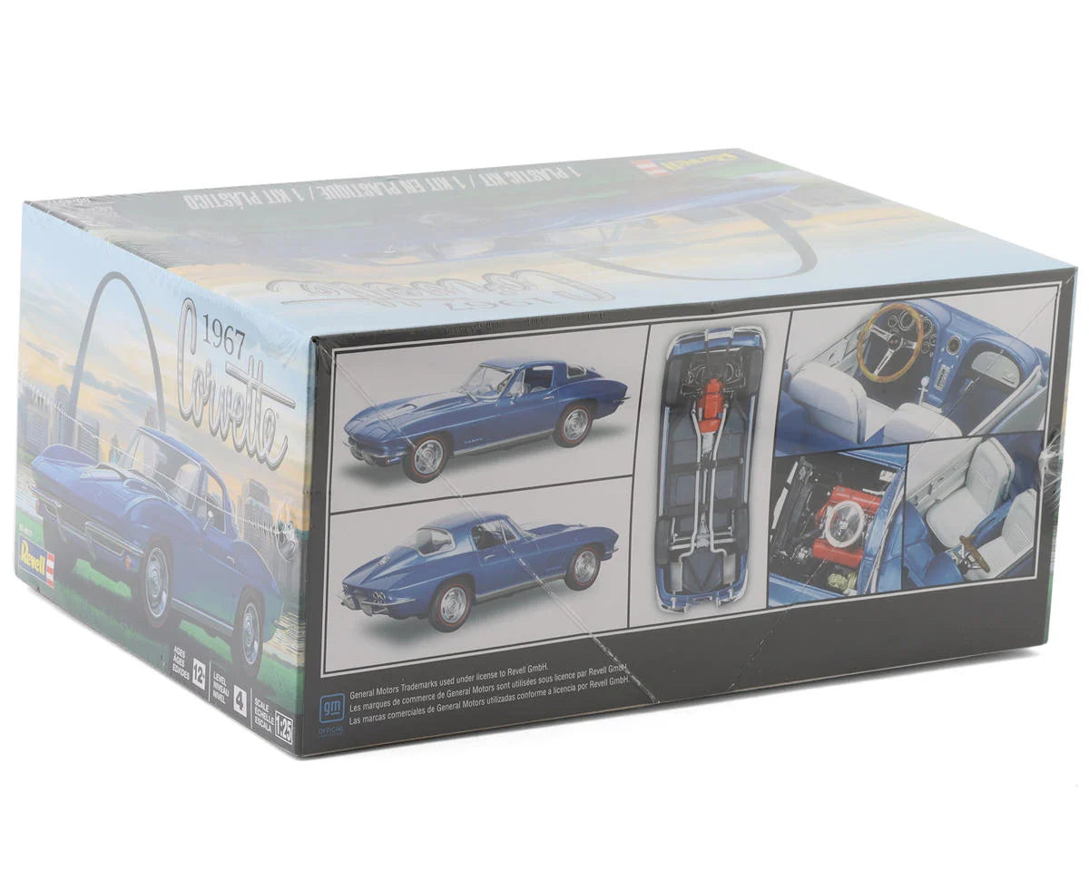 Revell RMX854517 1/25 1967 Corvette Sting Ray Sport Coupe 2-IN-1 Plastic Model Kit