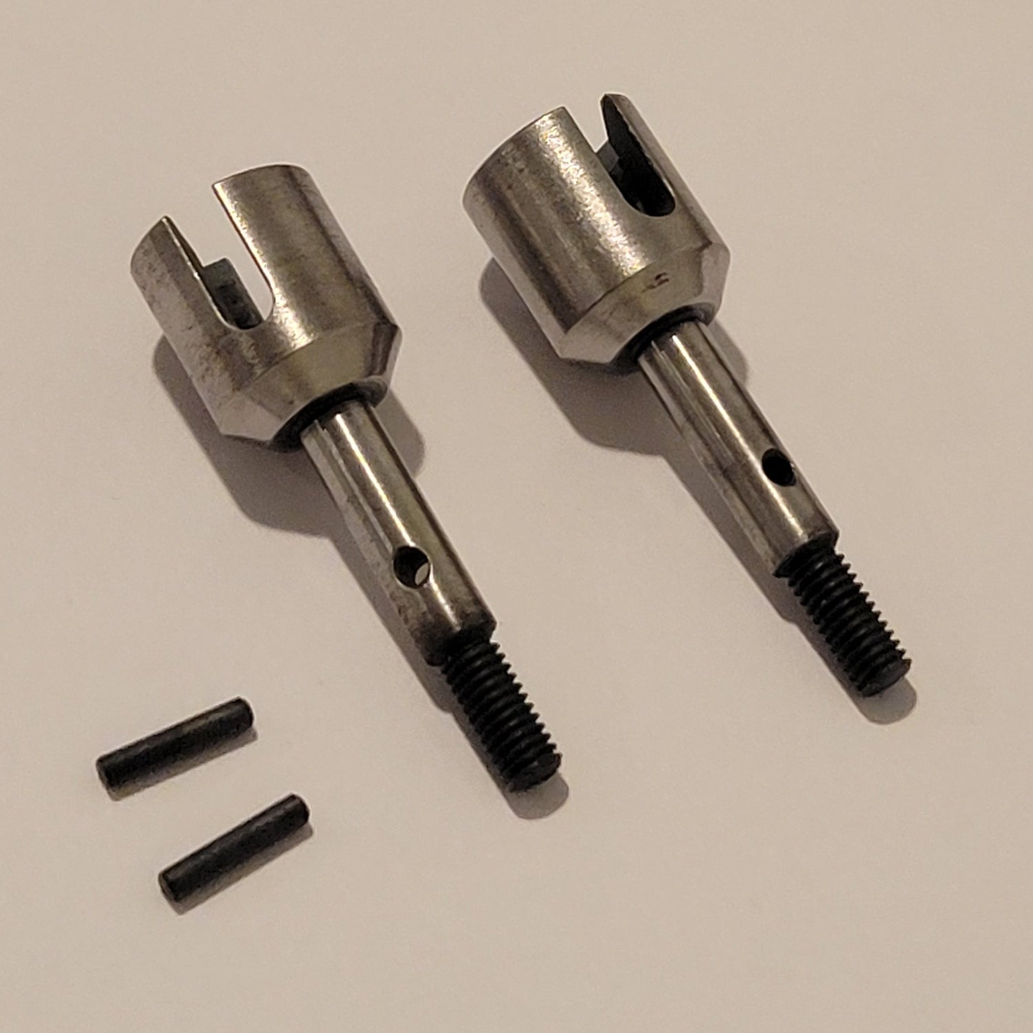 IRonManRc Traxxas Bandit Hardened Steel Rear Stub Axles ( SHORT DRAG ARMS )