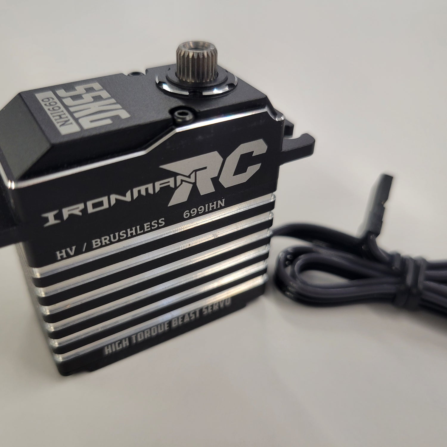 IslandHobbyNut 699 Servo sans balais à couple et vitesse élevés