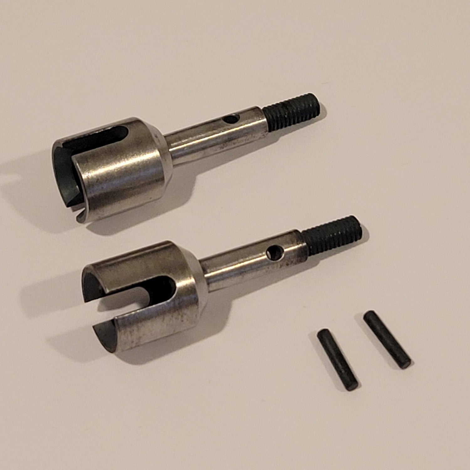 IRonManRc Traxxas Bandit Hardened Steel Rear Stub Axles ( SHORT DRAG ARMS )
