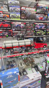 TAMIYA CUSTON KING HAULER W/ REMOTE CONTROL