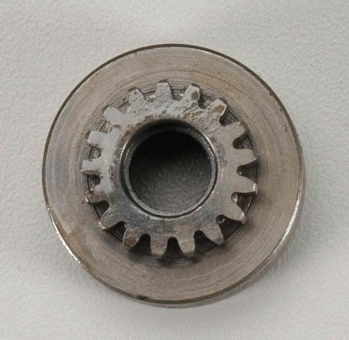 Robinson Racing 7017  Extra-Hard Clutch Bell 17T Racing Savage and  Savage X