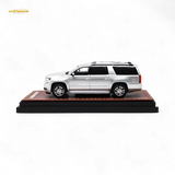 GOC Chevrolet Suburban 2015 - Silver 1:64