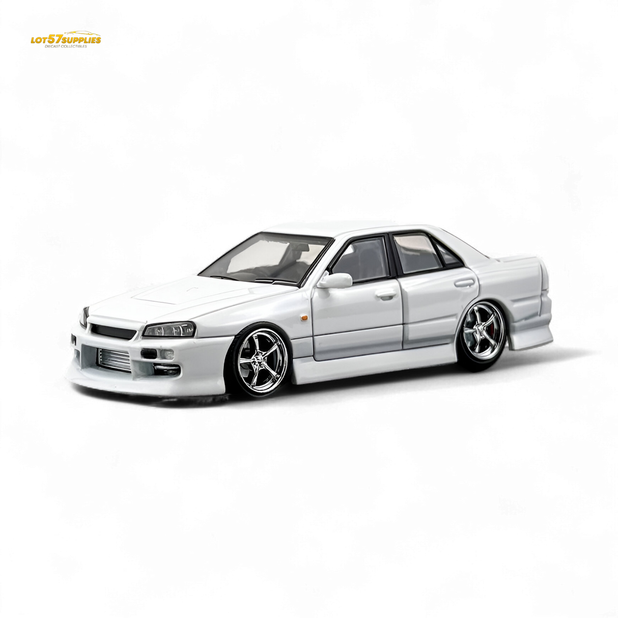 Mortal Nissan ER34 Skyline Uras Pearl White 1:64