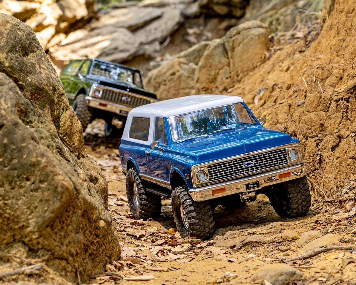 Traxxas 91076-4-BLUE TRX-4® 1/10 Electric 4WD RTR Scale Trail Rock Crawler (Blue) w/1972 Chevy Blazer Clipless Body & TQi 2.4GHz Radio
