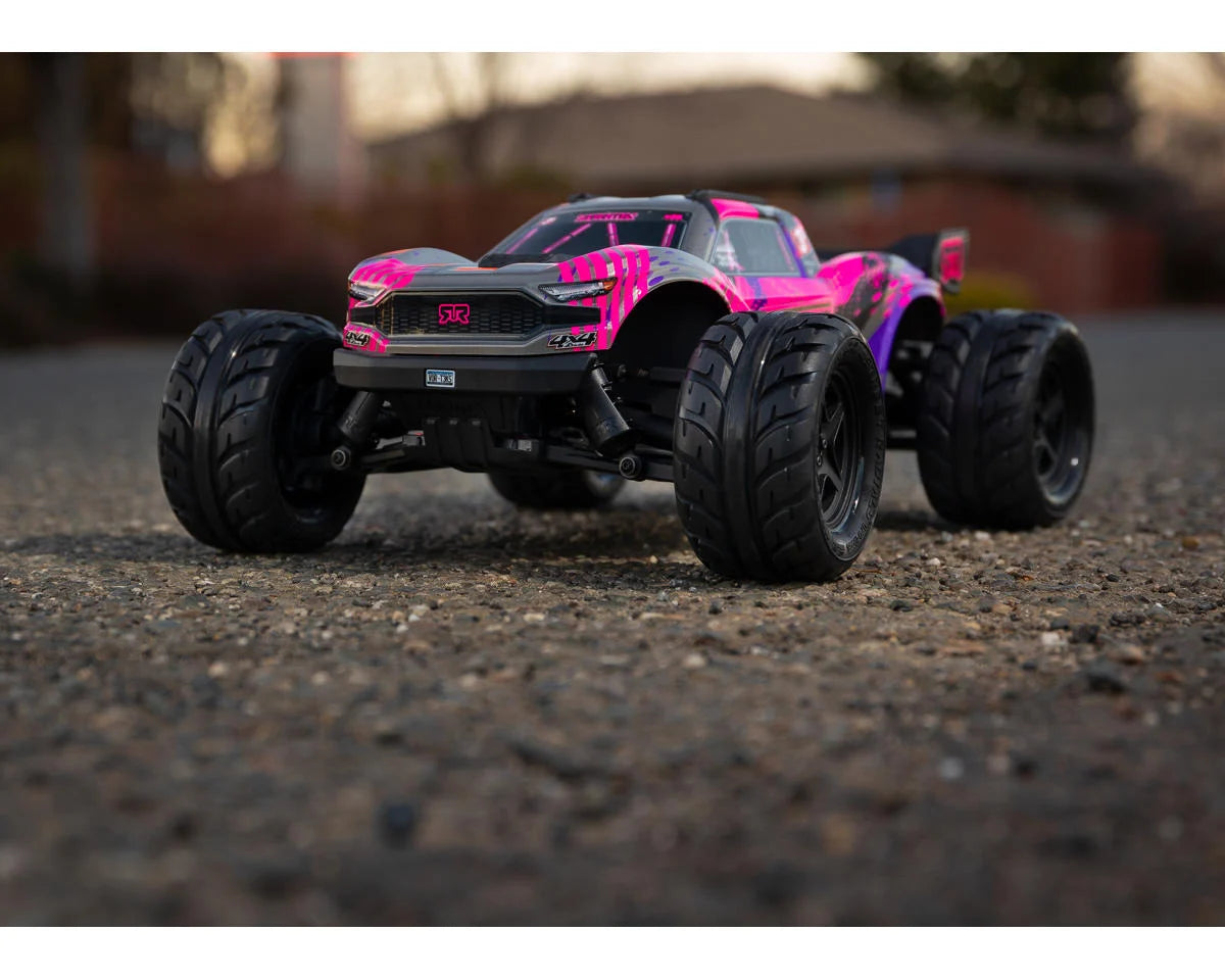 UpGrade RC UPG-10005 Low-Pro BELTED Street Radials 2.8" Pre-Mounted On-Road Tires w/5-Star Wheels (2) (17mm/14mm/12mm Hex)