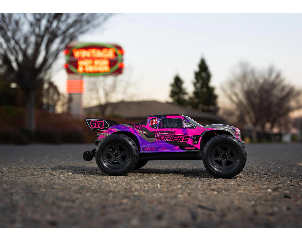 UpGrade RC UPG-10005 Low-Pro BELTED Street Radials 2.8" Pre-Mounted On-Road Tires w/5-Star Wheels (2) (17mm/14mm/12mm Hex)