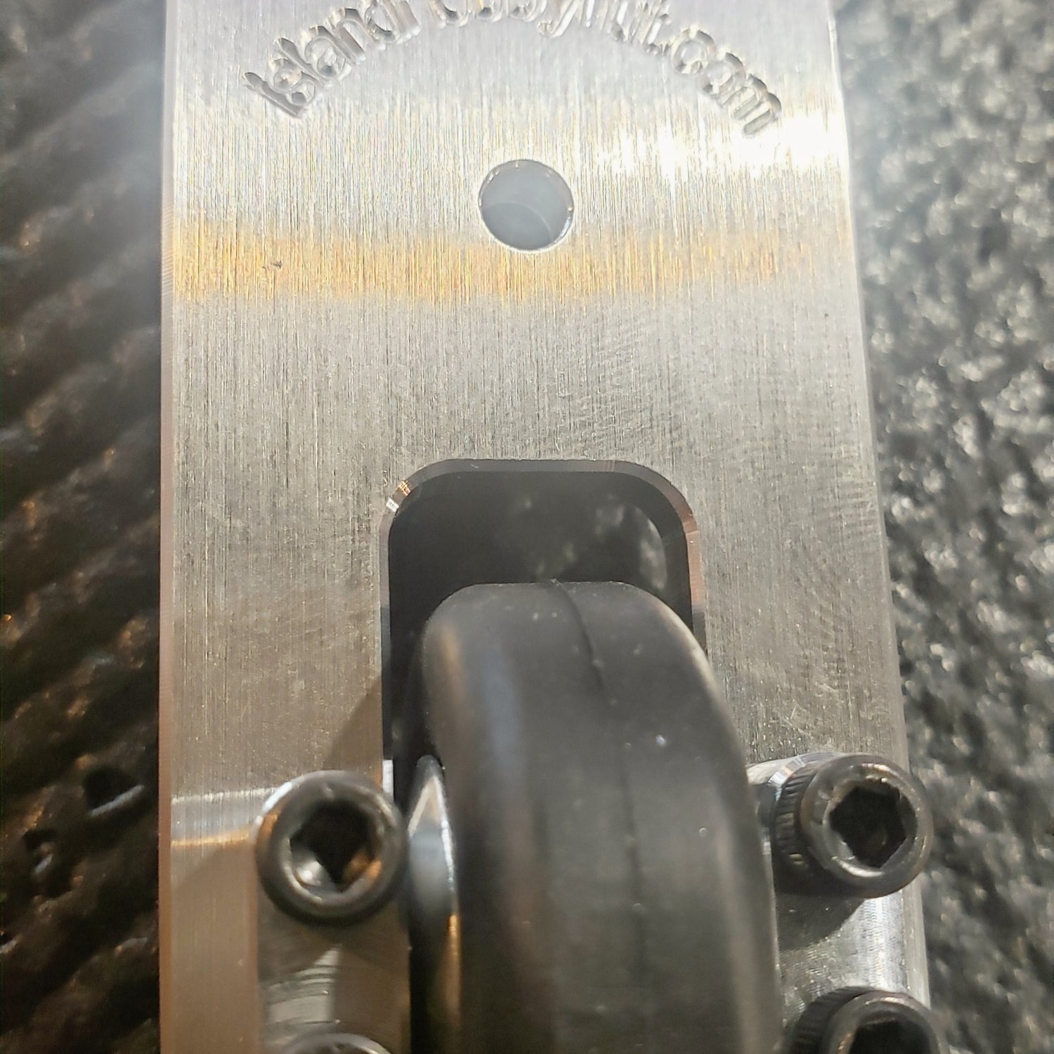 Arrma Limitless Barre à roulettes de calibre 18 Drag Beast