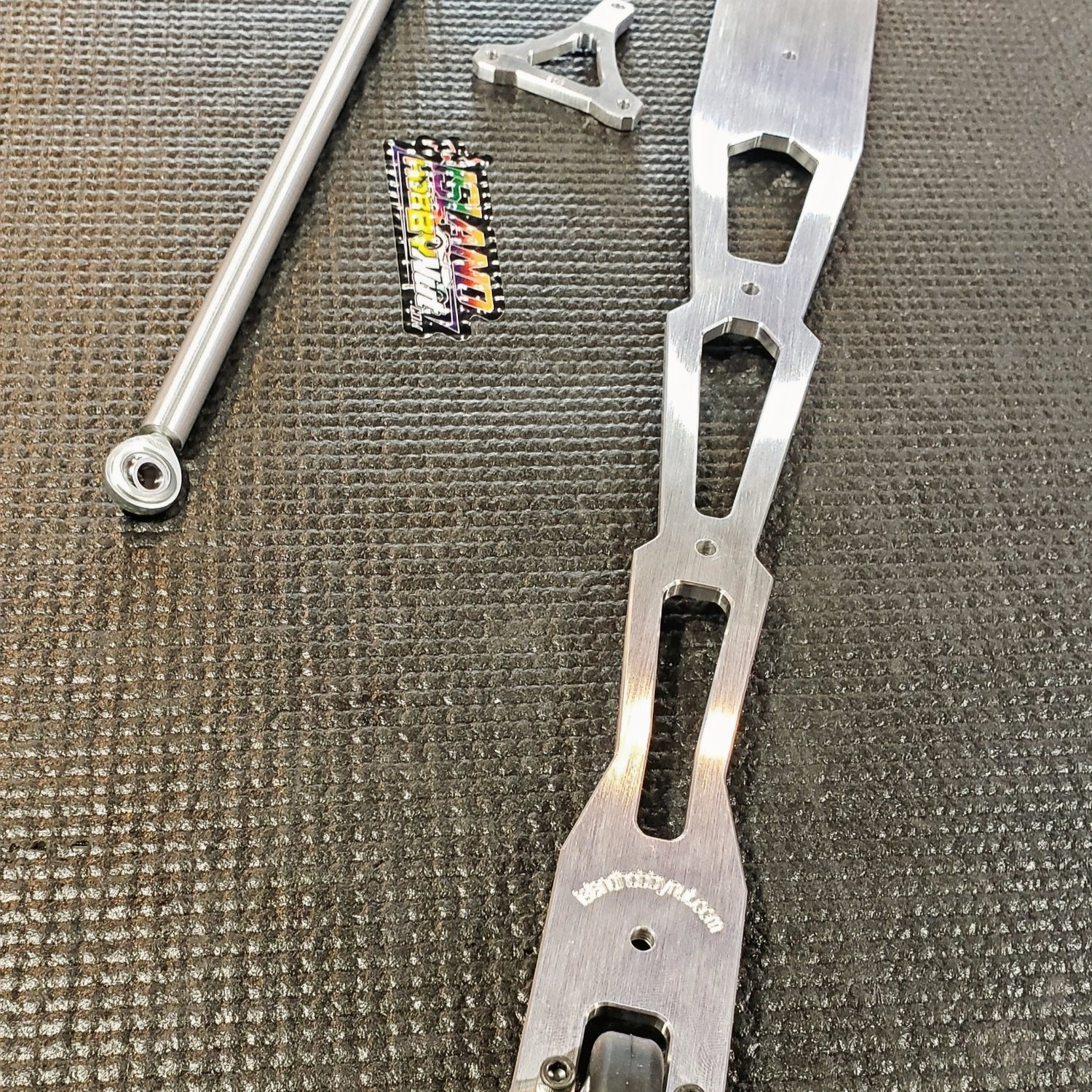 Arrma Felony *CALIBRE 16* Barra con ruedas *DRAG BEAST*