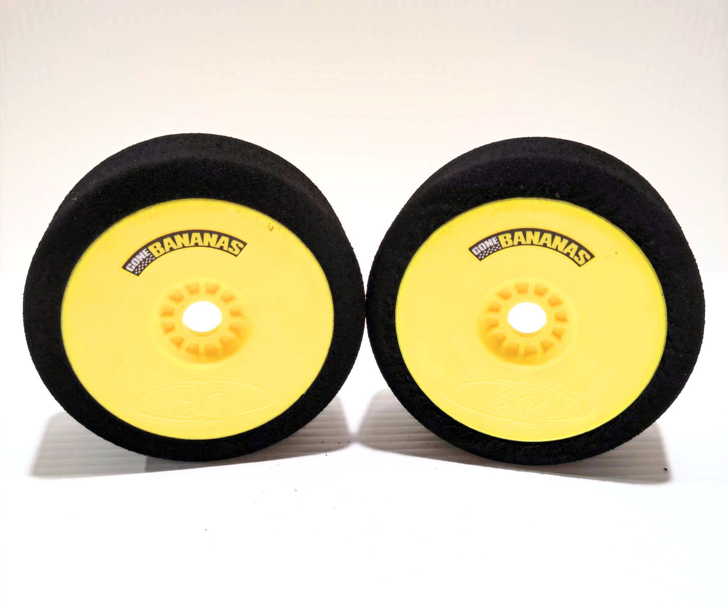 GONE BANANAS DRAG RACING FOAMS W/ YELLOW RIMS 30 SHORE – Island Hobby Nut