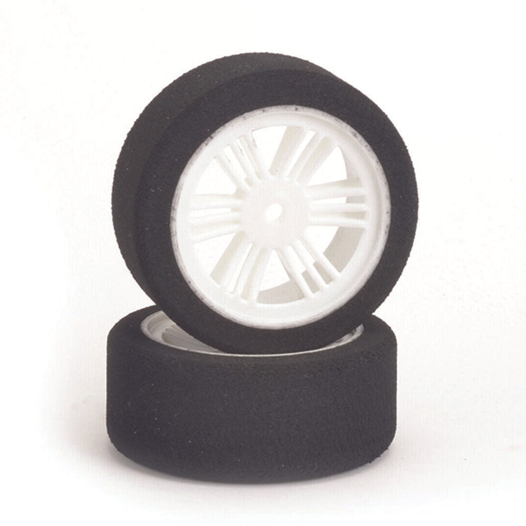 Contact J1B03 1/10 Neumáticos delanteros dobles Comp B Med con ruedas blancas (2)