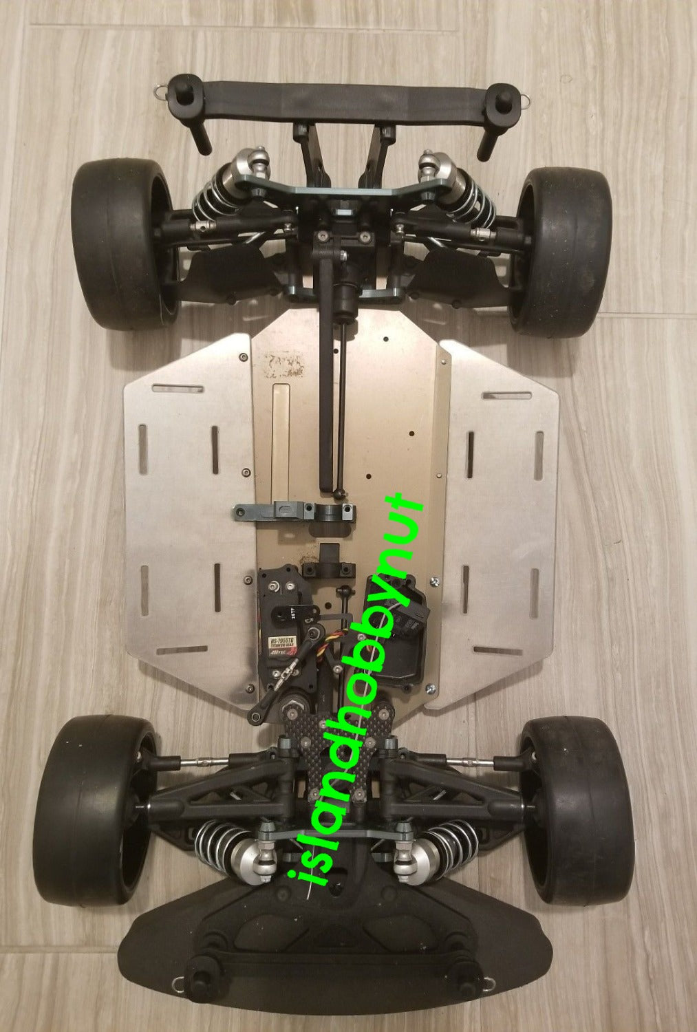 PLATEAU DE BATTERIE EN ALUMINIUM MUGEN MGT7