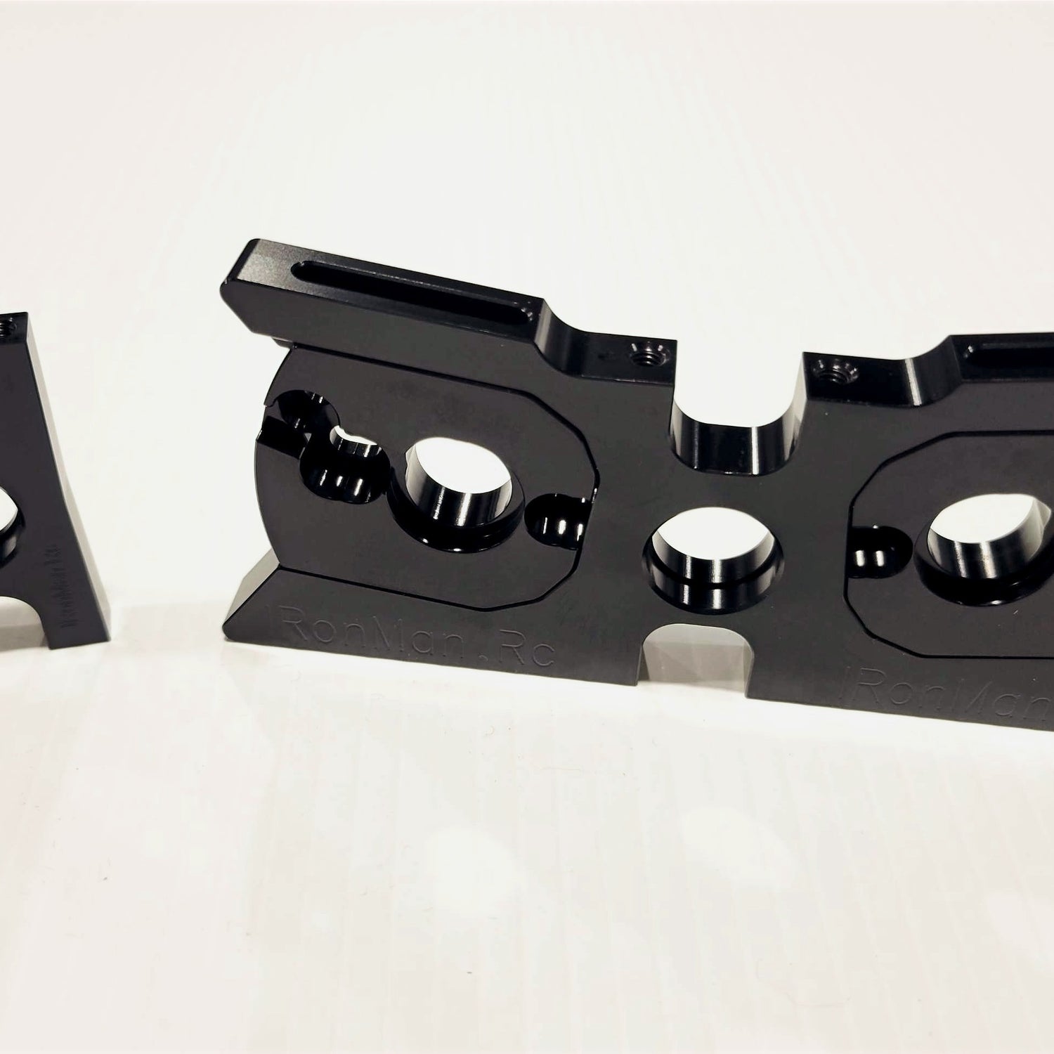 IronManRc HOBAO GTB GT CANDY NOIR DOUBLE SUPPORT MOTEUR Moteur 25 mm et 30 mm