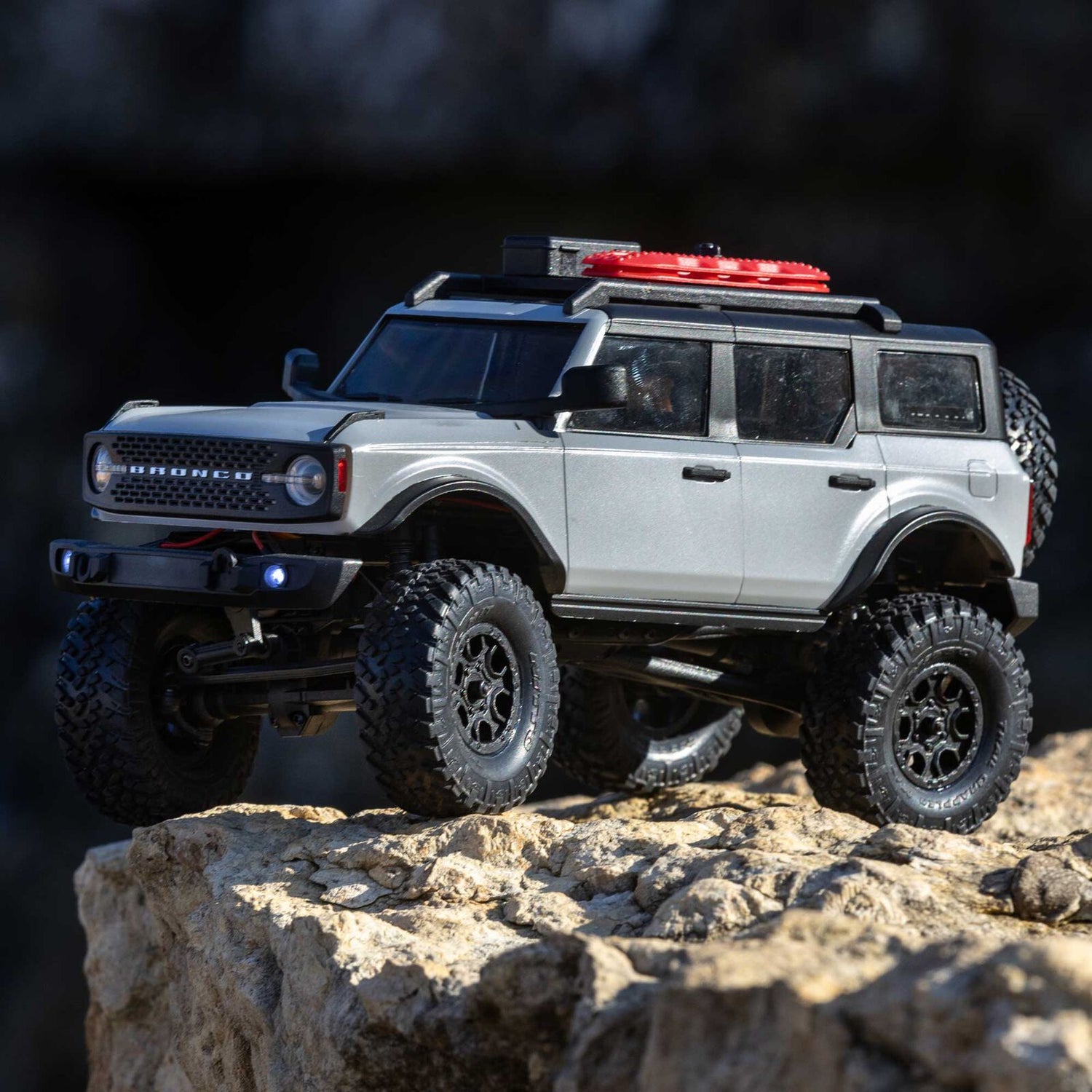 Axial SCX24 2021 Ford Bronco Hard Body 1/24 4WD RTR Scale Mini Crawler (Grey)