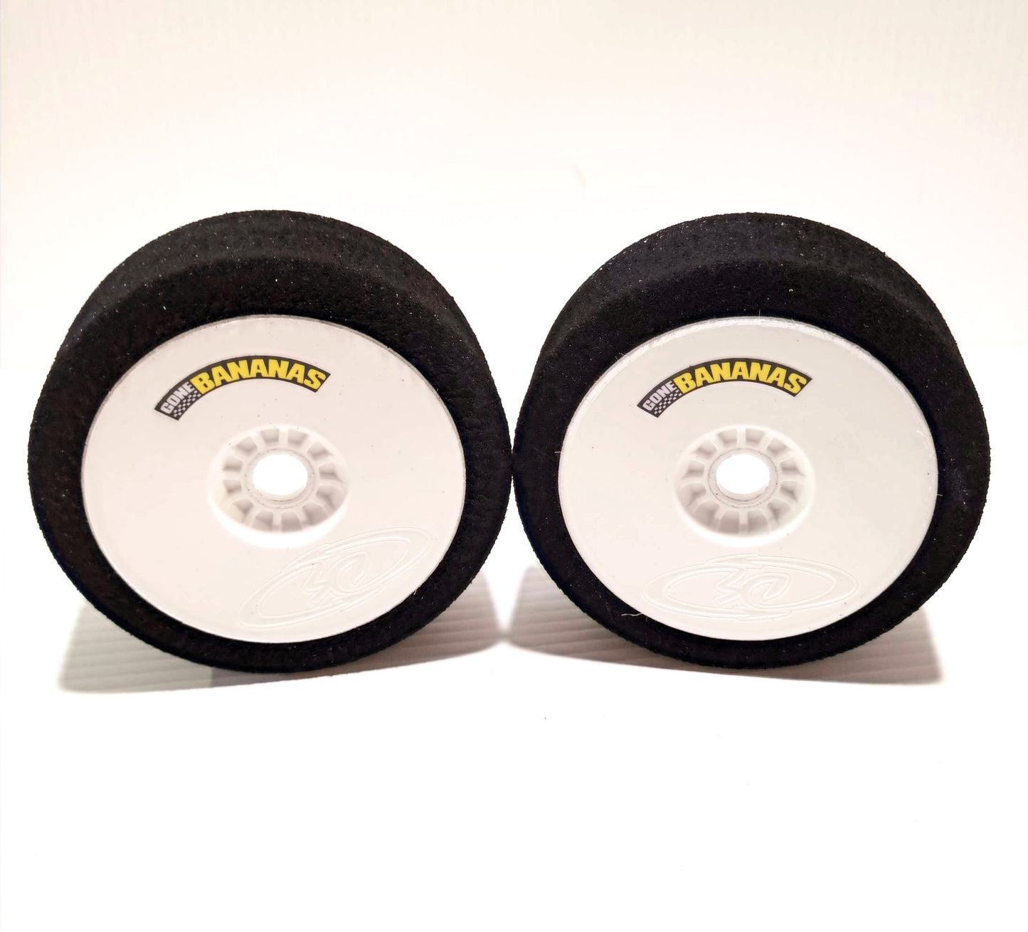 GONE BANANAS DRAG RACING FOAMS W/ WHITE RIMS 30 SHORE – Island Hobby Nut
