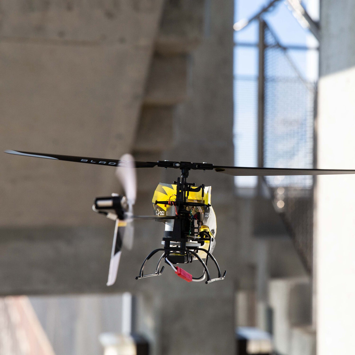 BLADE BLH1100 BLADE 120 S2 RTF avec SÉCURITÉ