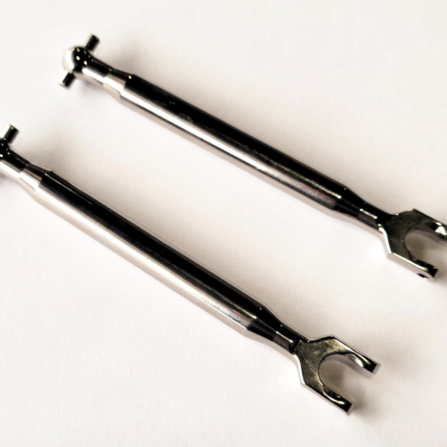 IronManRc Hobao Vte2 ​​8MM Ejes de transmisión delanteros de titanio Cvd * DRAG RACING *