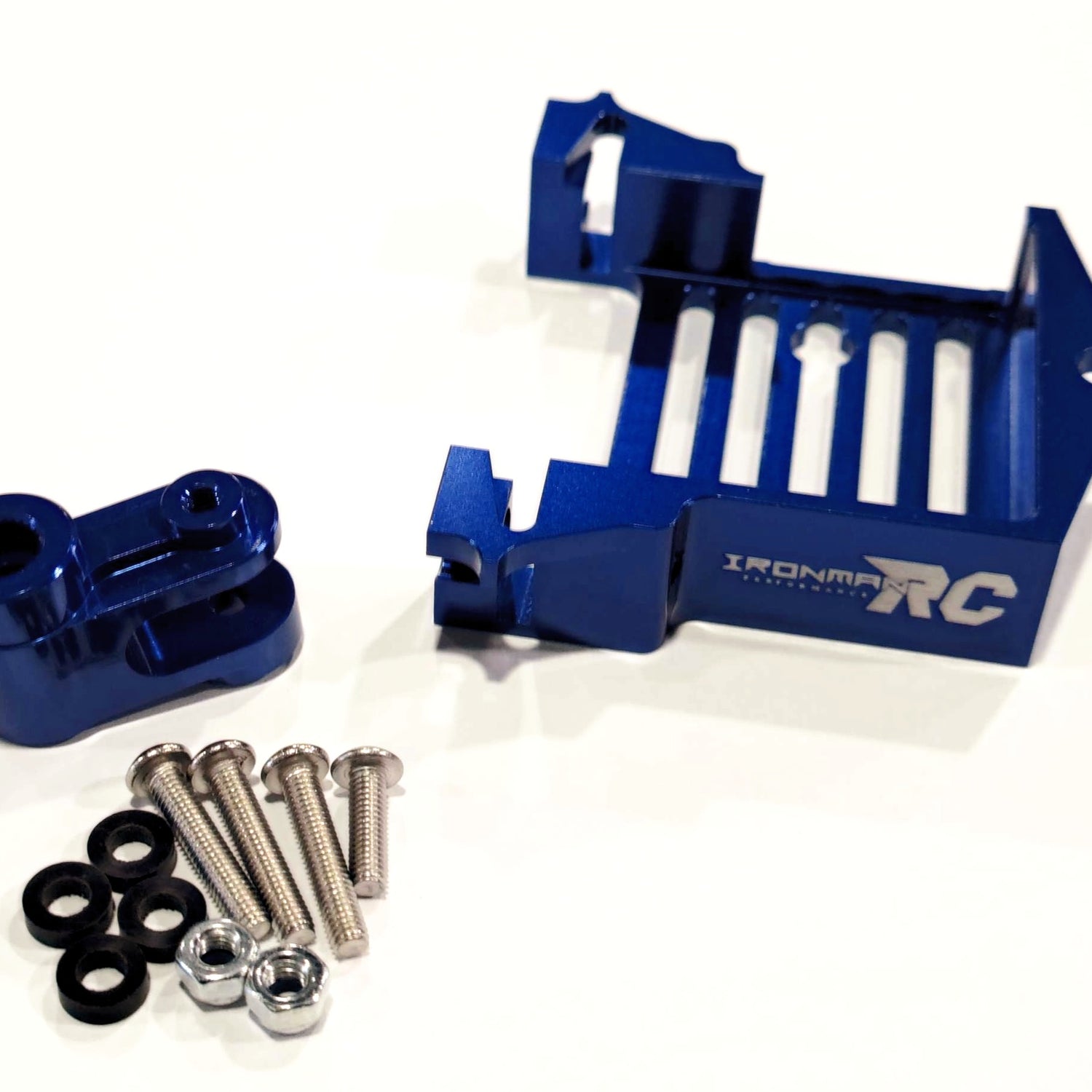 Adaptateur servo standard en aluminium IRonManRc BLEU XMAXX / XRT