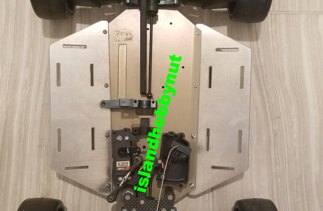 PLATEAU DE BATTERIE EN ALUMINIUM MUGEN MGT7