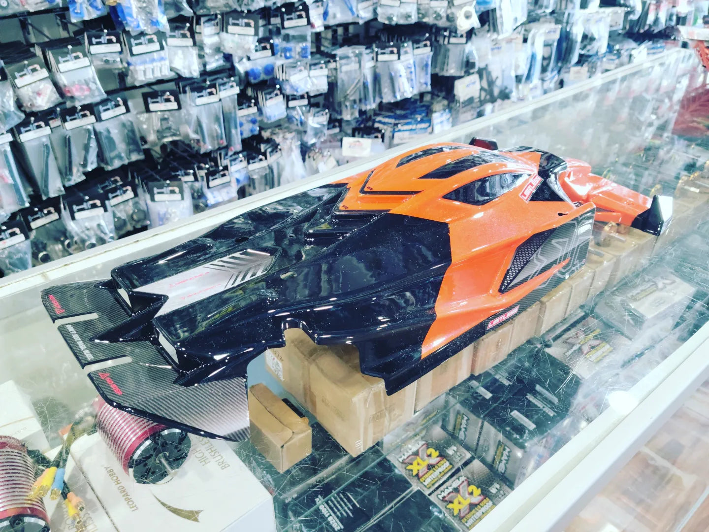 IRonManRc Custom Painted Arrma Limitless V2 & V1 Body Candy Orange / Black Metal Flake